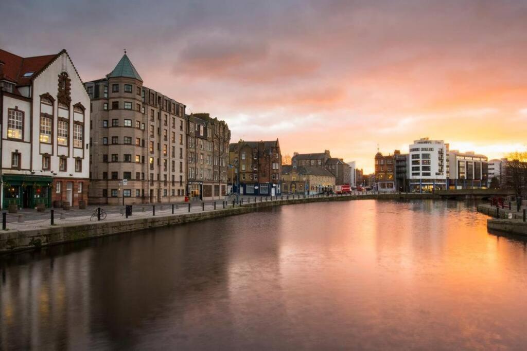 My Waterfront Apartment, Views Over Water Of Leith Edinburgh Luaran gambar